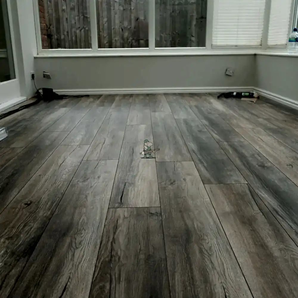 Premium 12mm Rustic Grey Oak AC5 Laminate Flooring