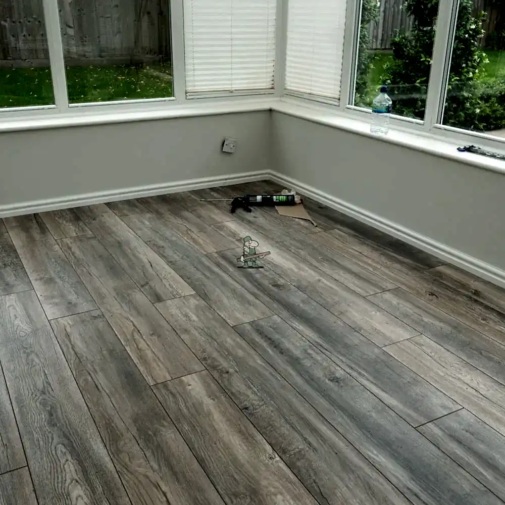 Premium 12mm Rustic Grey Oak AC5 Laminate Flooring