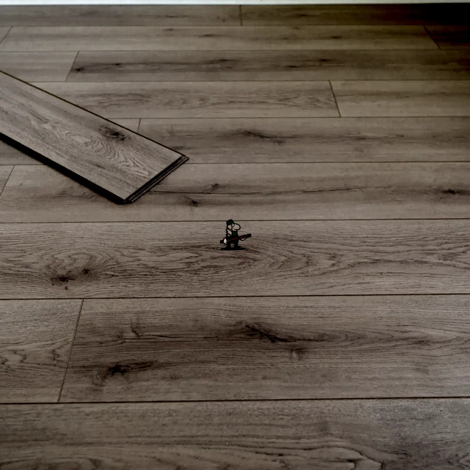 Premium 12mm Light Beige Oak AC5 Laminate Flooring